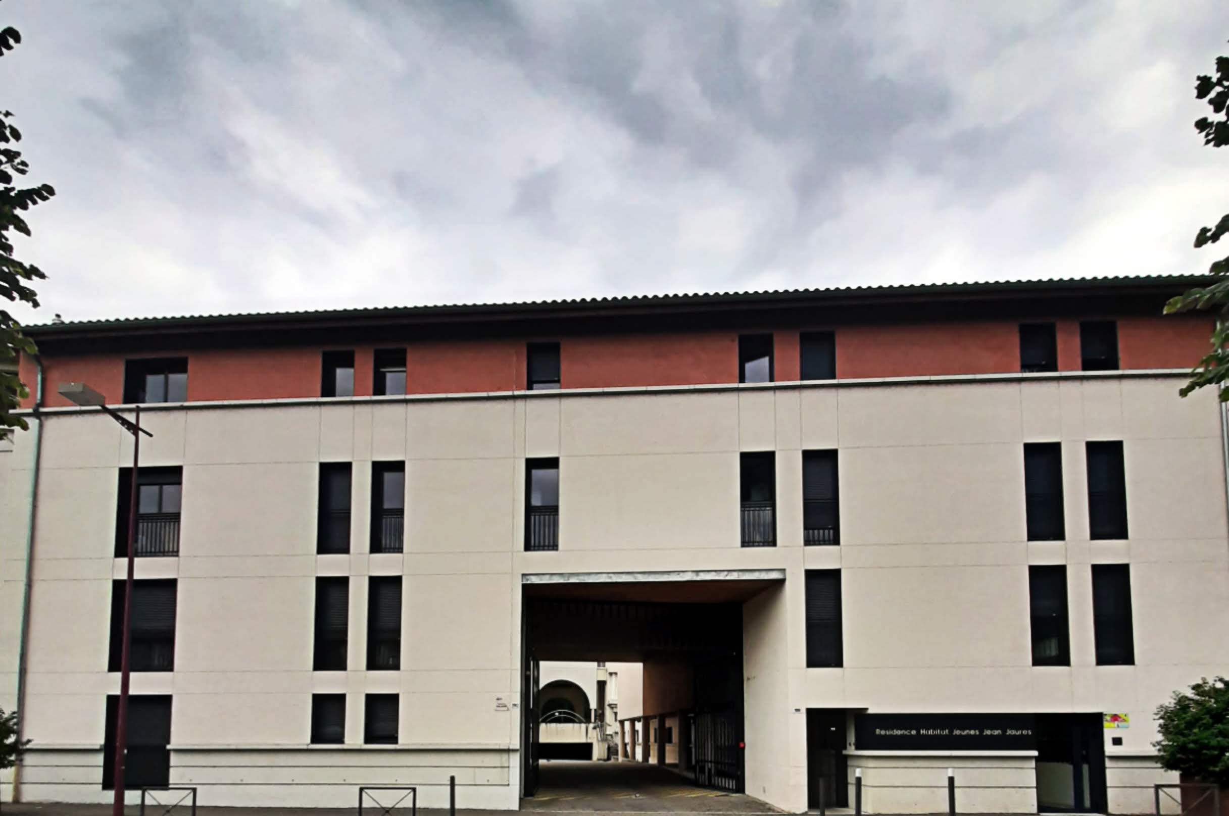 Residence Jean Jaures — 2/2