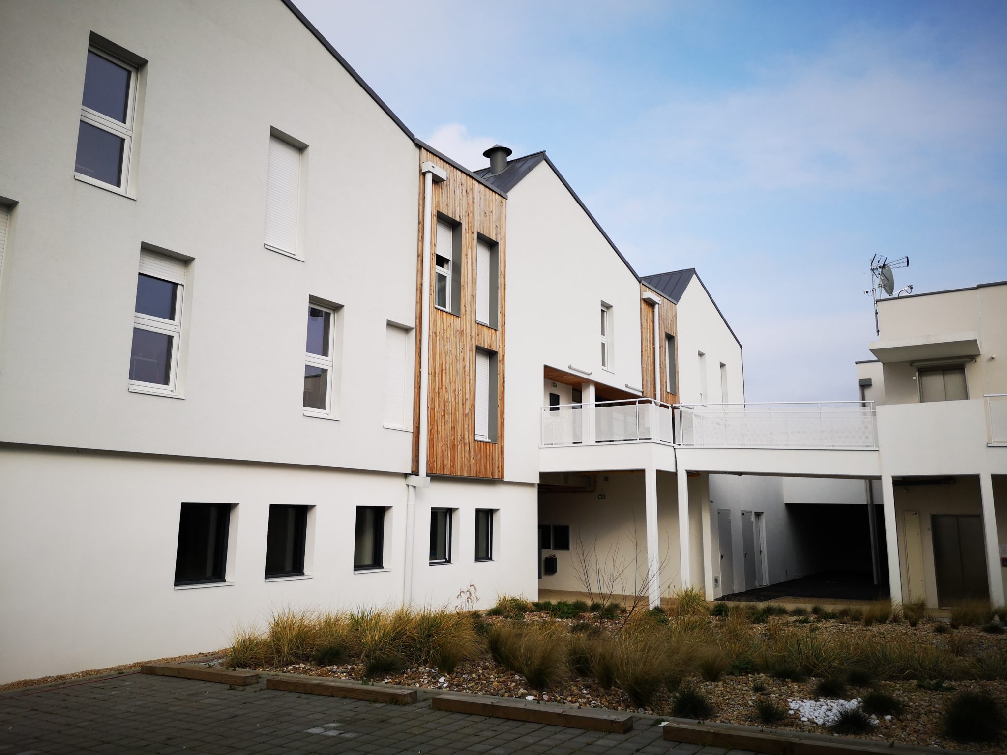 RESIDENCE COEUR DE BOURG » Union Nationale pour l'Habitat des Jeunes